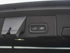 Volvo XC60 (2024) thumbnail 11