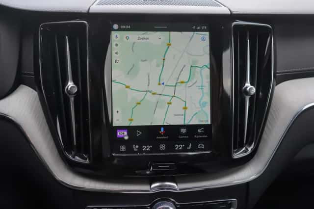 Volvo XC60 (2024) thumbnail 21