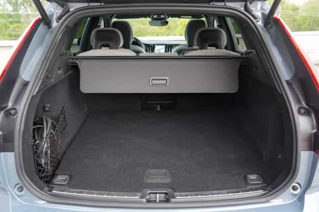 Volvo XC60 (2024) thumbnail 10