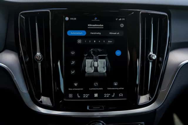 Volvo V60 (2024) thumbnail 21