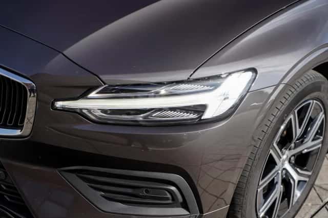 Volvo V60 (2024) thumbnail 4