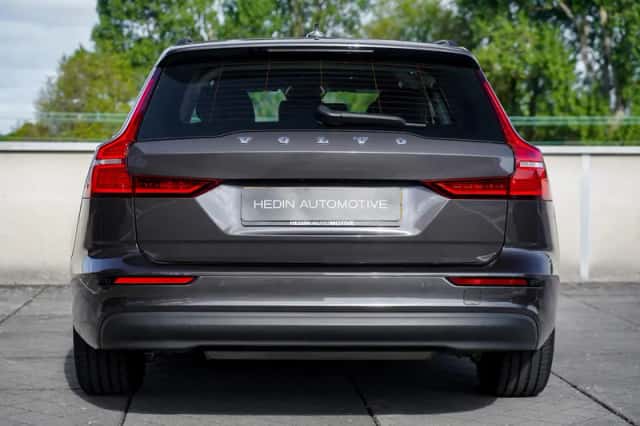 Volvo V60 (2024) thumbnail 5