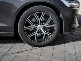 Volvo V60 (2024) thumbnail 7