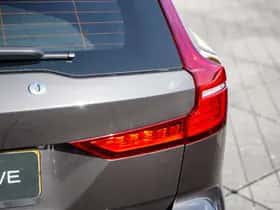Volvo V60 (2024) thumbnail 9