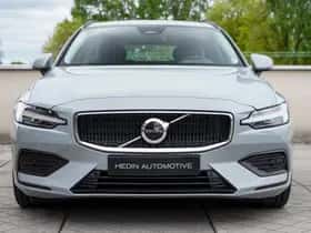Volvo V60 (2023) thumbnail 2