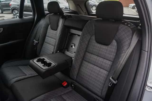 Volvo V60 (2023) thumbnail 13