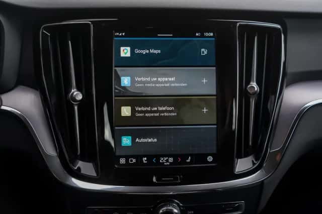 Volvo V60 (2023) thumbnail 19