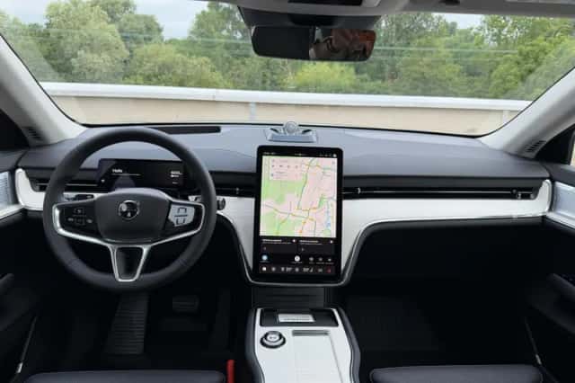 Volvo EX90 (2026) thumbnail 3