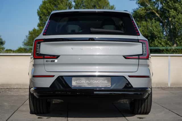 Volvo EX90 (2026) thumbnail 5