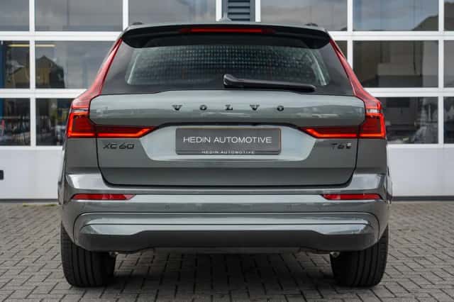 Volvo XC60 (2025) thumbnail 5