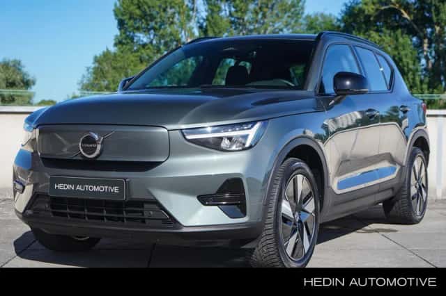 Volvo EX40 (2025) thumbnail 1