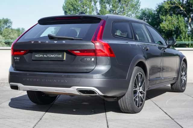 Volvo V90 (2018) thumbnail 6