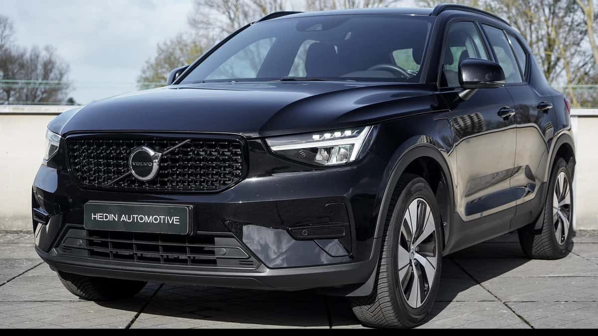Volvo XC40 (2022) — foto 1