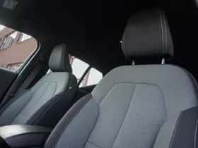 Volvo XC40 (2022) thumbnail 17