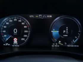 Volvo XC40 (2022) thumbnail 18