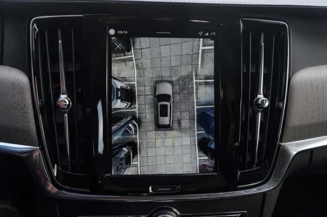 Volvo V90 (2025) thumbnail 26