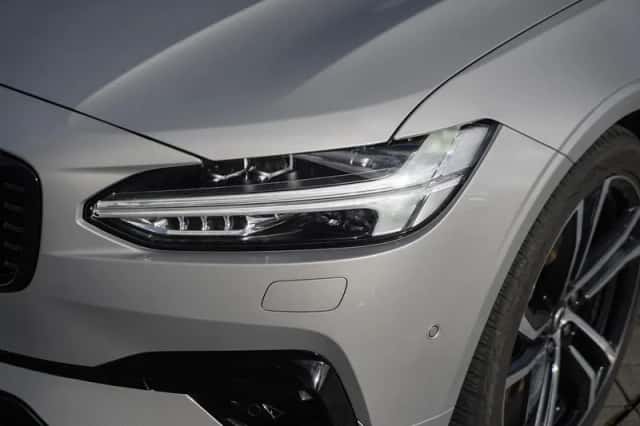 Volvo V90 (2025) thumbnail 4