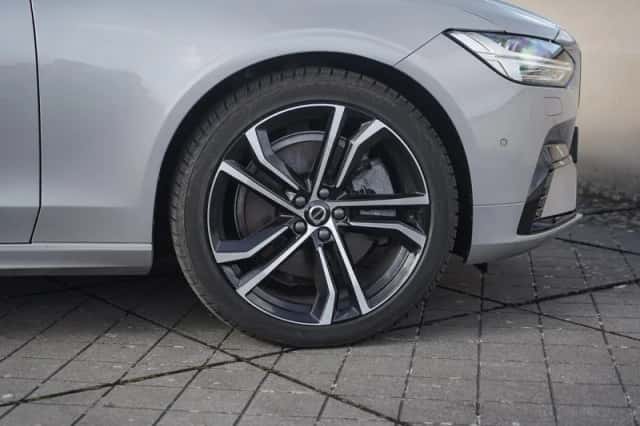 Volvo V90 (2025) thumbnail 7