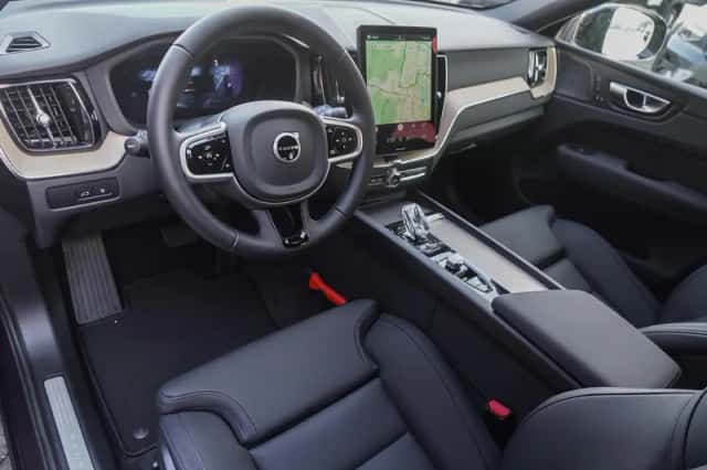 Volvo XC60 (2026) thumbnail 11