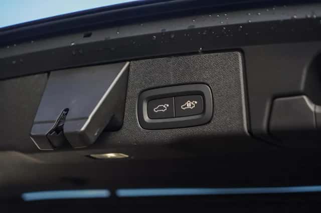 Volvo XC60 (2026) thumbnail 10