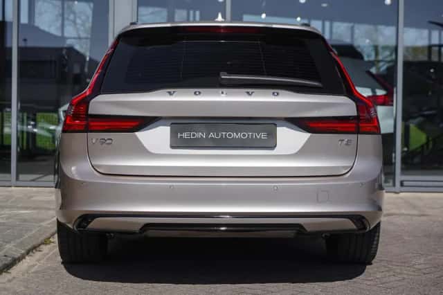 Volvo V90 (2025) thumbnail 5
