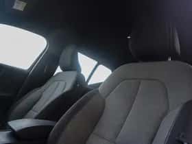 Volvo XC40 (2025) thumbnail 17