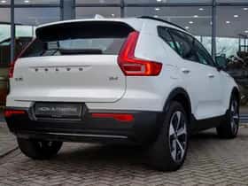 Volvo XC40 (2025) thumbnail 6