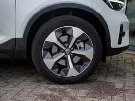 Volvo XC40 (2025) thumbnail 7
