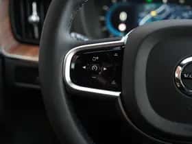 Volvo XC60 (2025) thumbnail 20
