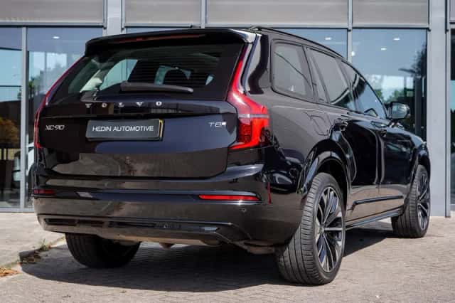 Volvo XC90 (2025) thumbnail 6