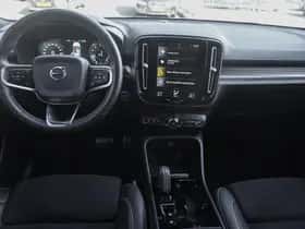 Volvo XC40 (2020) thumbnail 11