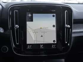 Volvo XC40 (2020) thumbnail 18