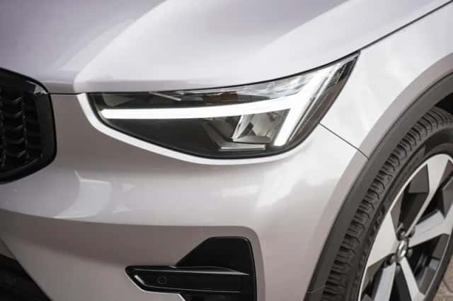 Volvo XC40 (2025) thumbnail 4