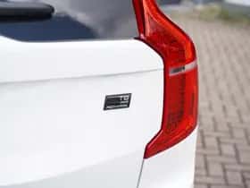 Volvo XC90 (2024) thumbnail 9