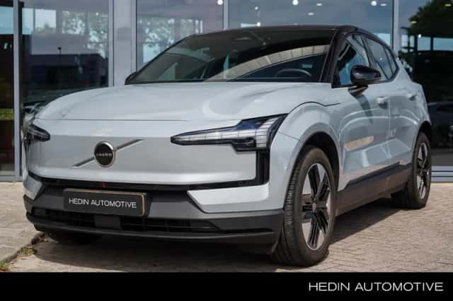 Volvo EX30 (2024) thumbnail 1