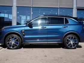 Lynk & Co 01 (2024) thumbnail 3