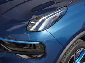 Lynk & Co 01 (2024) thumbnail 4