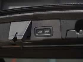 Volvo XC60 (2024) thumbnail 11