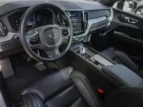Volvo XC60 (2024) thumbnail 12