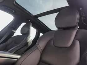 Volvo XC60 (2024) thumbnail 17