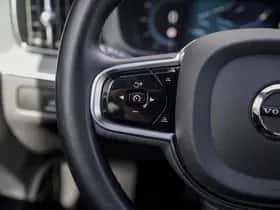 Volvo XC60 (2024) thumbnail 19