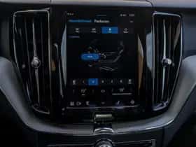 Volvo XC60 (2024) thumbnail 24
