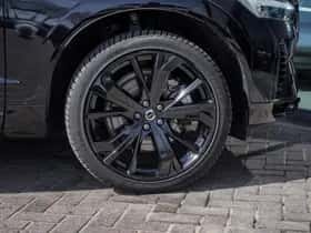 Volvo XC60 (2024) thumbnail 7