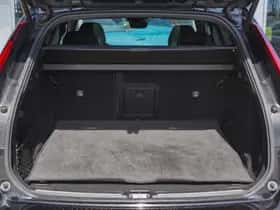 Volvo XC60 (2024) thumbnail 10