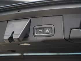 Volvo XC60 (2025) thumbnail 11