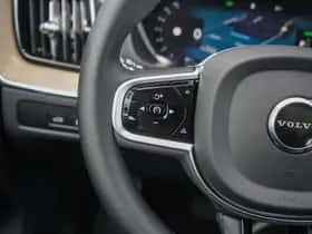 Volvo XC60 (2025) thumbnail 19