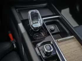 Volvo XC60 (2025) thumbnail 28