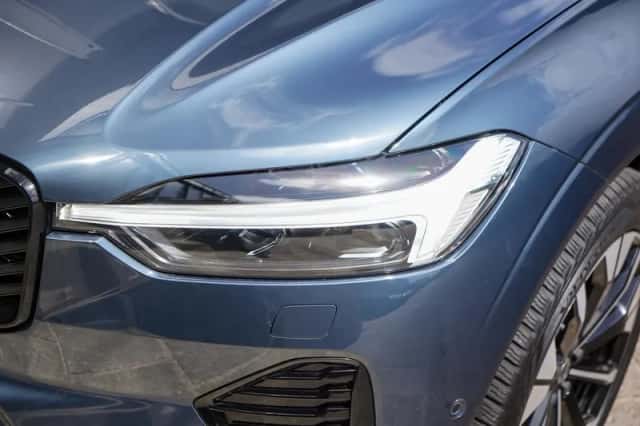 Volvo XC60 (2025) thumbnail 4