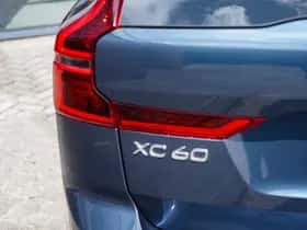 Volvo XC60 (2025) thumbnail 8