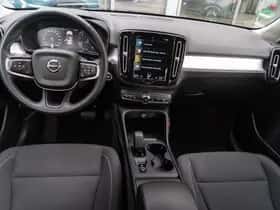 Volvo XC40 (2022) thumbnail 13